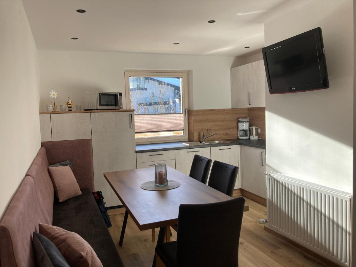Bee Happy Haus Burboeck Apartamento Flachau Exterior foto